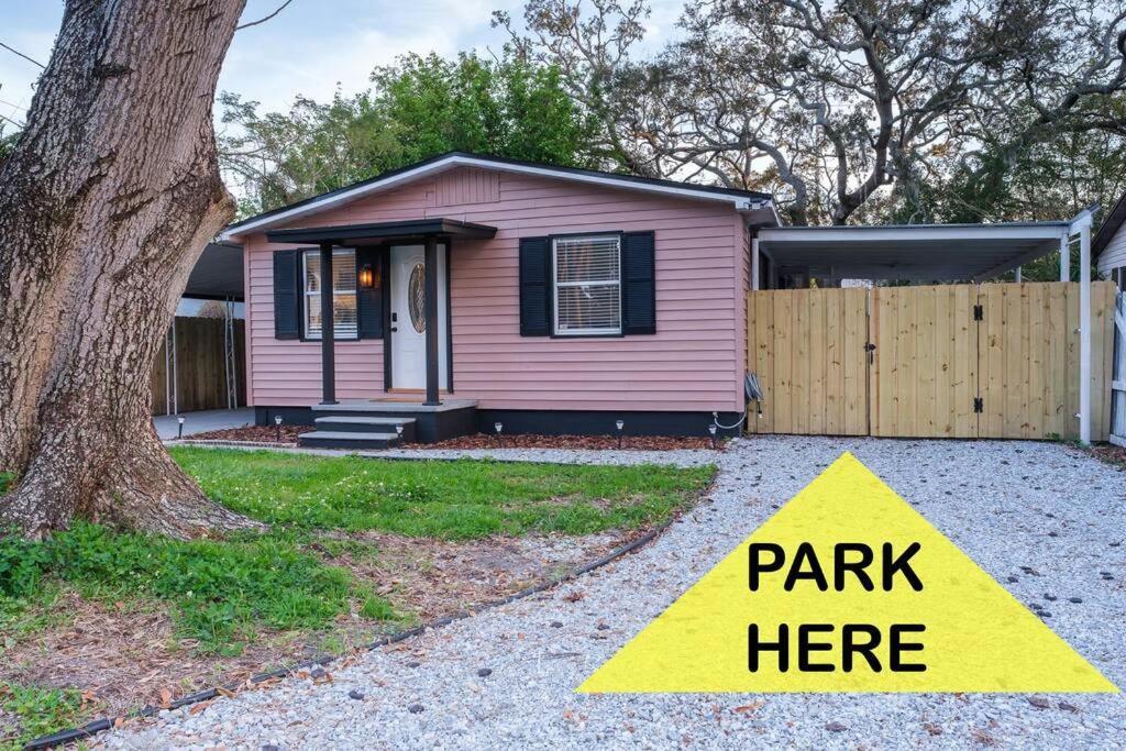 House Near Tampa Zoo And Busch Gardens, Free High Speed Wifi Villa Екстериор снимка