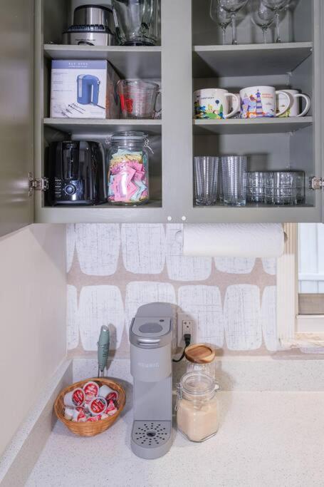House Near Tampa Zoo And Busch Gardens, Free High Speed Wifi Villa Екстериор снимка