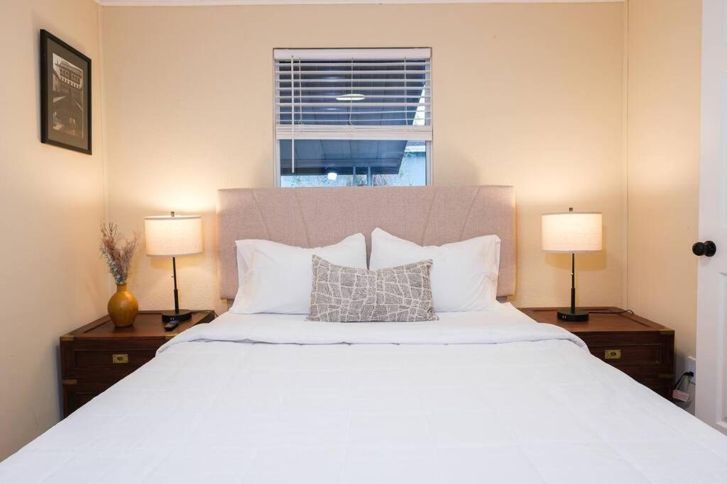 House Near Tampa Zoo And Busch Gardens, Free High Speed Wifi Villa Екстериор снимка