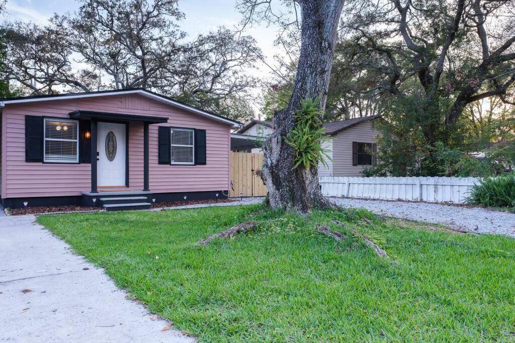 House Near Tampa Zoo And Busch Gardens, Free High Speed Wifi Villa Екстериор снимка